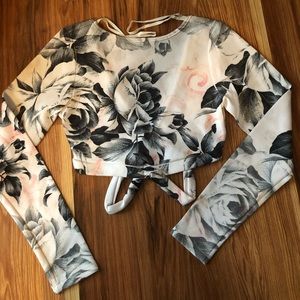 Floral crop top NEW